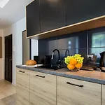 Apartmán Compact I - Faktura Vat, Szybkie Wi-fi, Netflix, Niedaleko Centrum