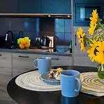 Compact I - Faktura Vat, Szybkie Wi-fi, Netflix, Niedaleko Centrum Apartmán