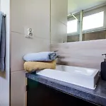 Compact I - Faktura Vat, Szybkie Wi-fi, Netflix, Niedaleko Centrum Košalín