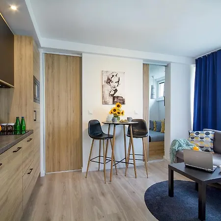 Compact I - Faktura Vat, Szybkie Wi-fi, Netflix, Niedaleko Centrum Apartment *