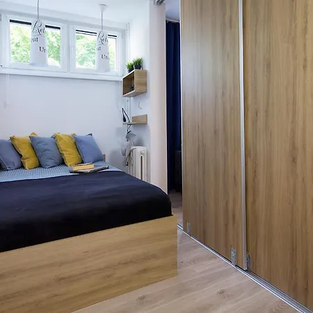 Compact I - Faktura Vat, Szybkie Wi-fi, Netflix, Niedaleko Centrum * קושאלין