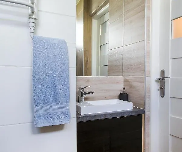 Apartment Compact I - Faktura Vat, Szybkie Wi-fi, Netflix, Niedaleko Centrum